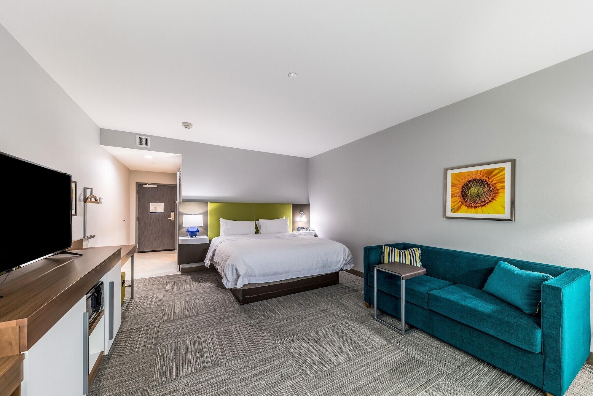 Hampton & Tulsa-woodland Hills Hotel