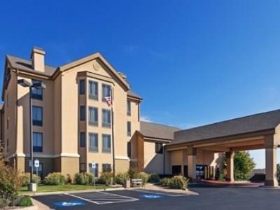 Hampton & Tulsa-woodland Hills Hotel Tulsa